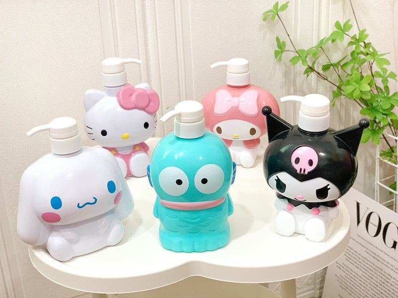 0112c Sanrio soap bottle