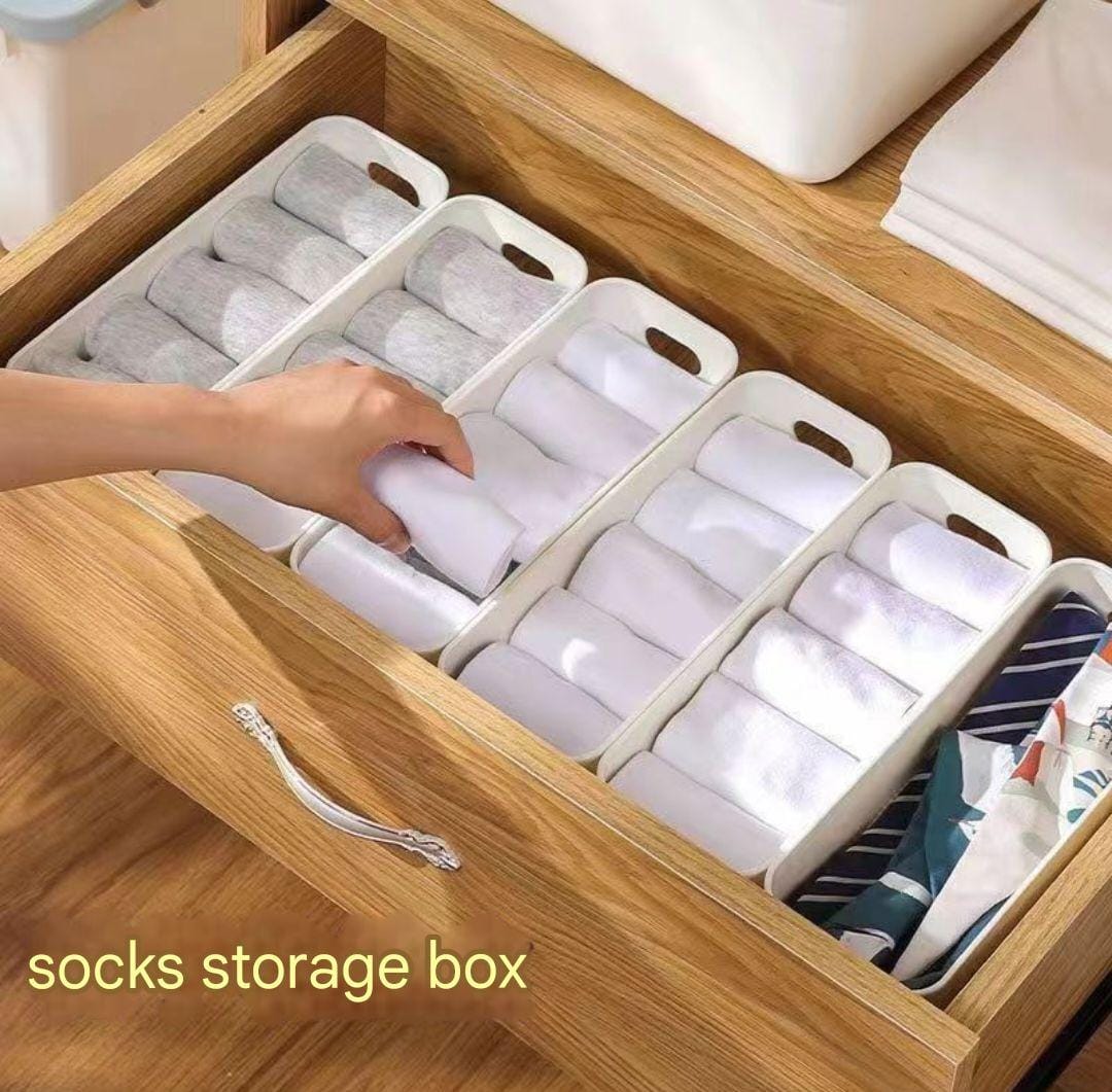 0219c Storage box