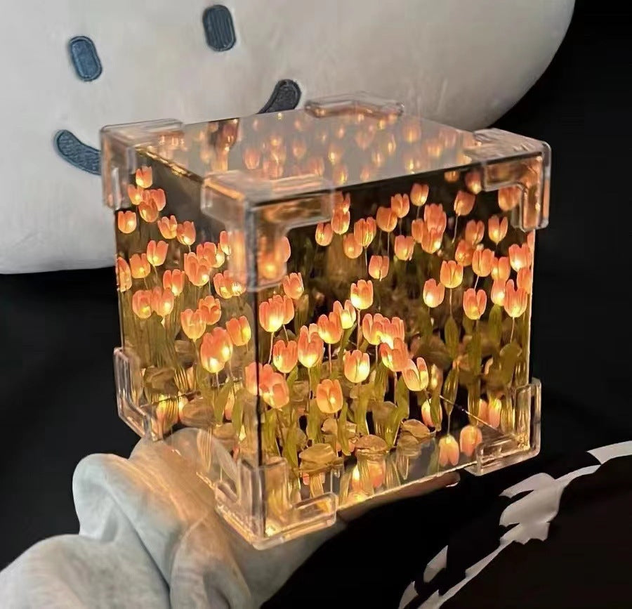 0924 Mirror flower tulip nightlight