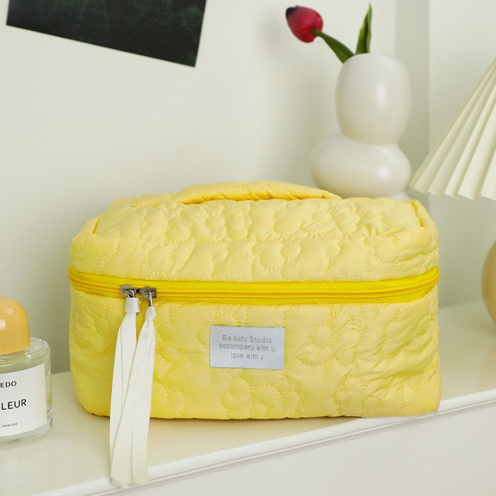 1212c Makeup Bag
