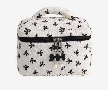 1214c Cosmetics bag