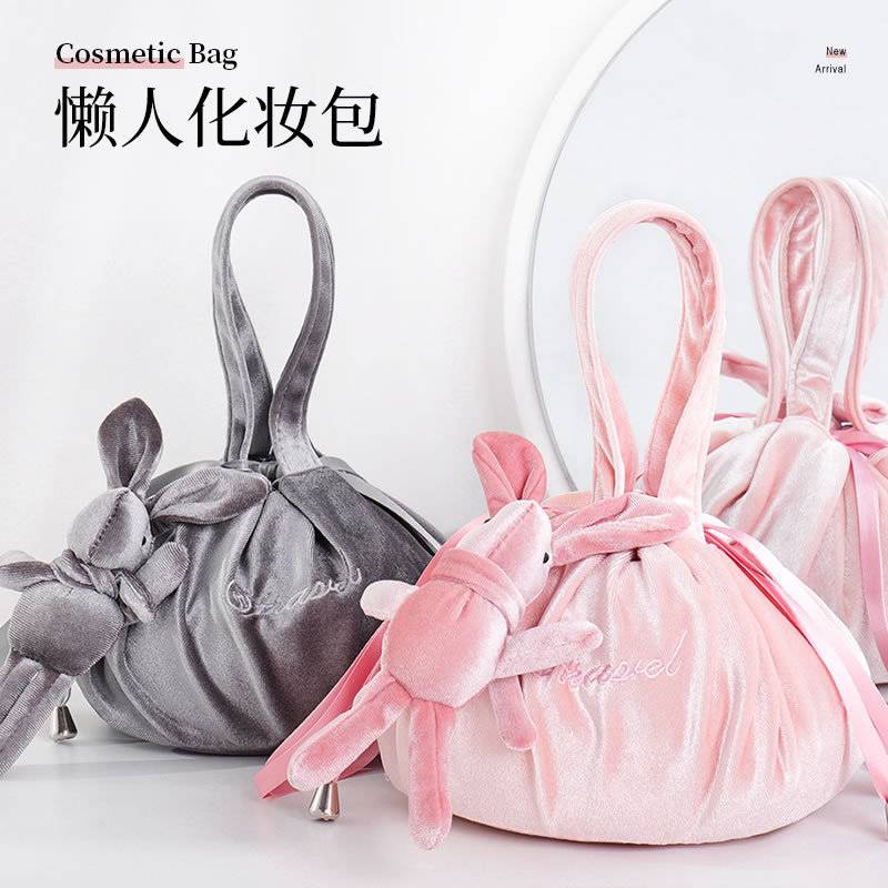 Cosmetic bag