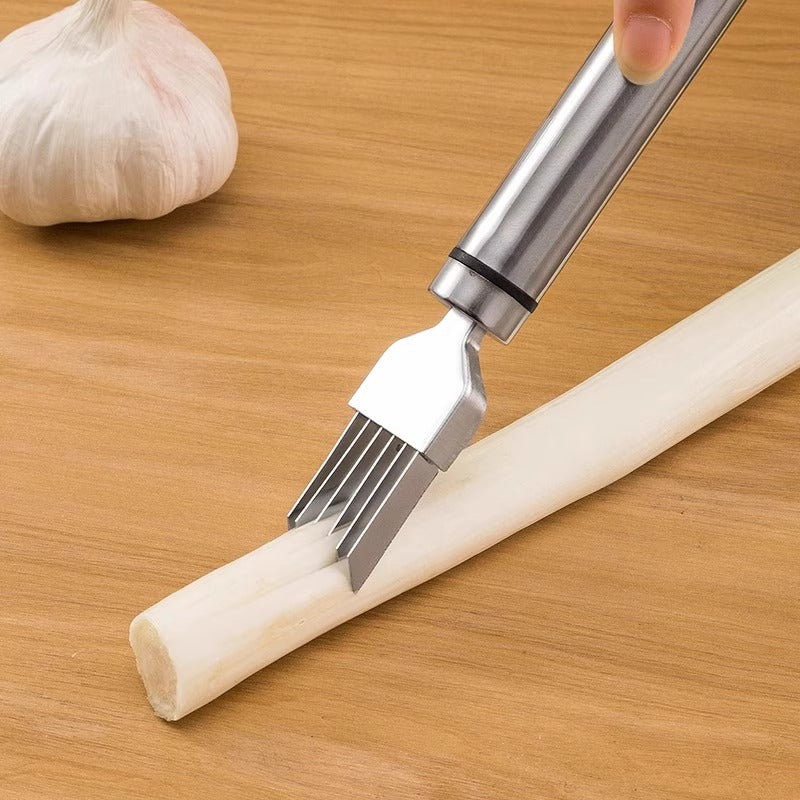 Onion cutting knife shredder
