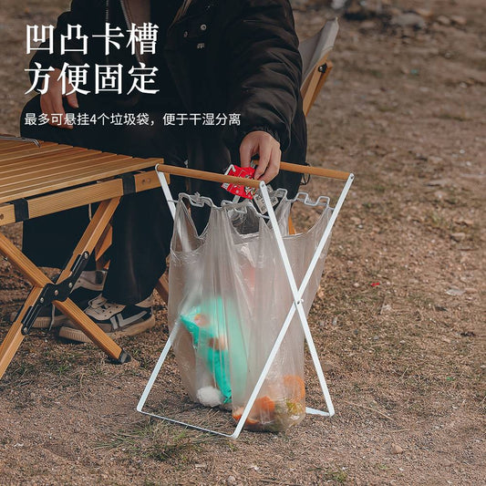 Garbage plastic holder