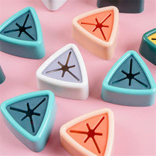Triangular storage towel plug kitchen bathroom punch-free rag plug wall-mounted bath ball rack wash towel hook