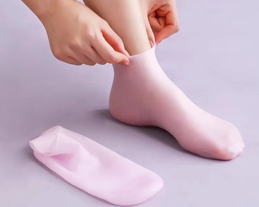 Silicone socks, protective moisturizing foot covers foot mask